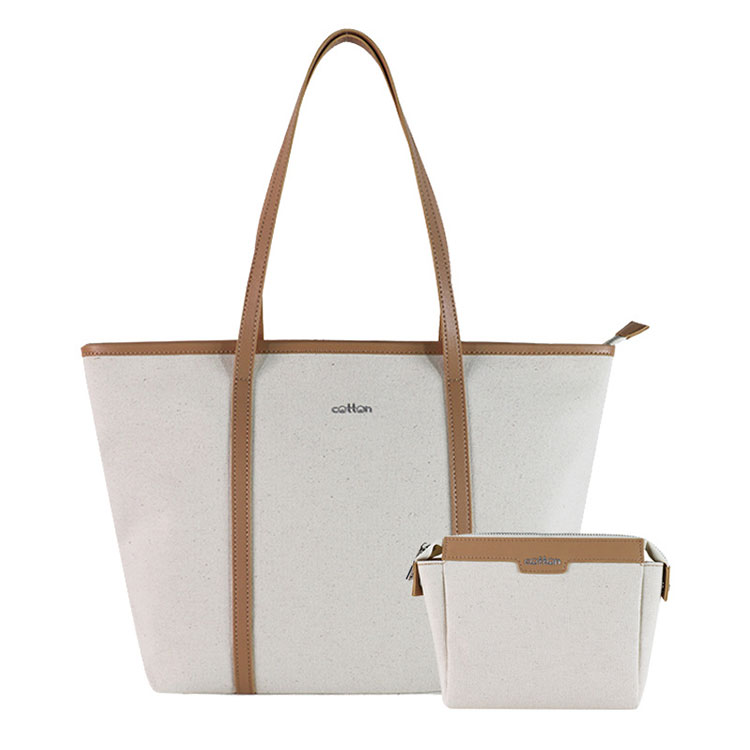Durable Beach Bag with Zipper by Yiduo